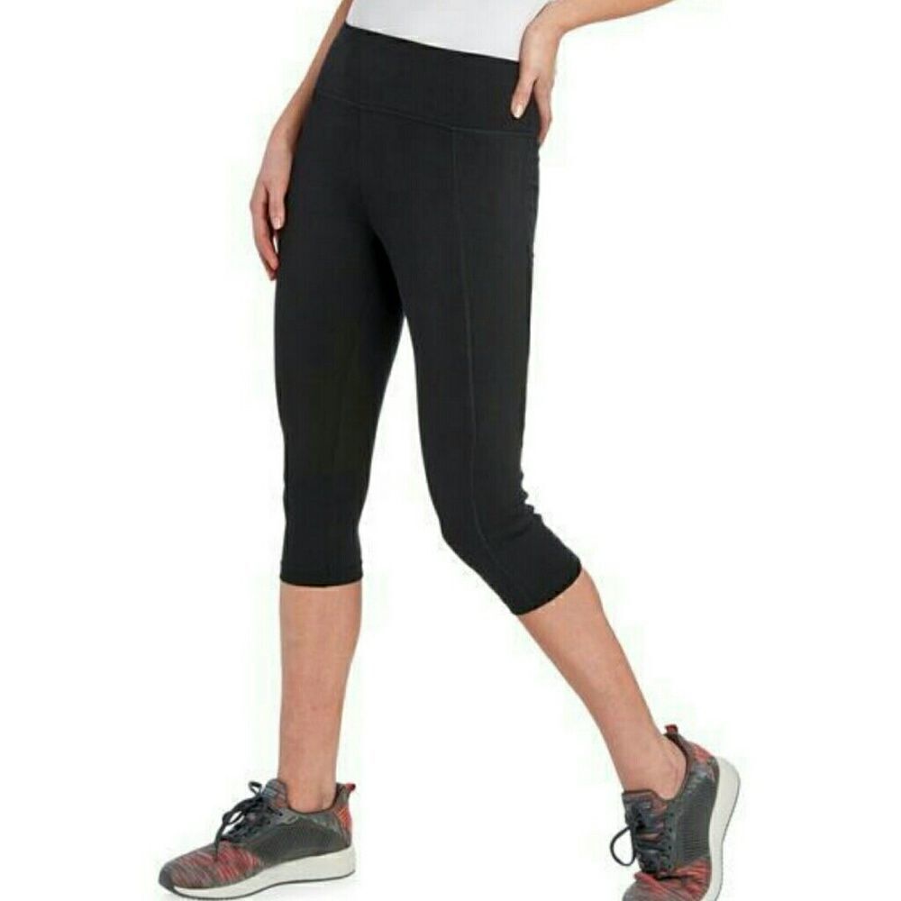 NWT Marika Carrie slimming capri leggings